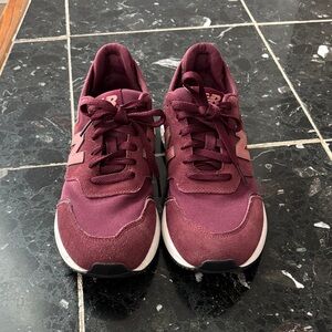 New Balance Women's Deep Burgundy Sneakers
